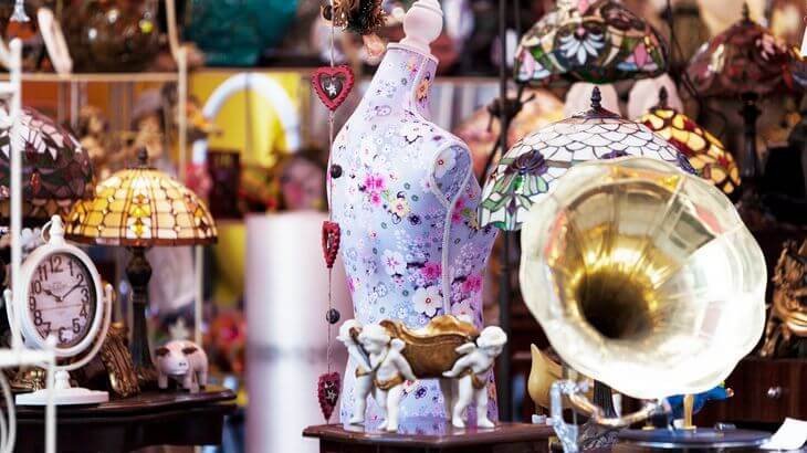 Antique buyers Greenacres Florida. Updated 2025