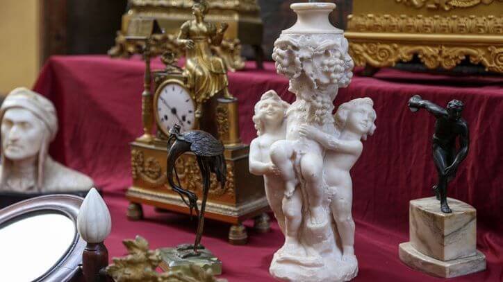 Estate antique buyers Greenacres South Florida. Updated 2025